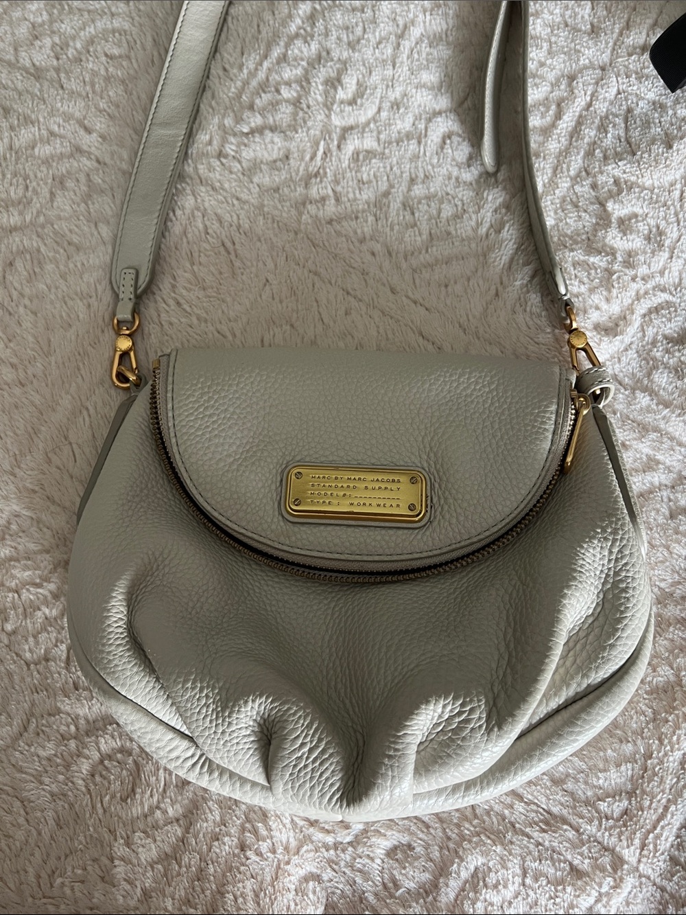 Marc By Marc Jacobs Pebbled Leather Crossbody —off white / cream